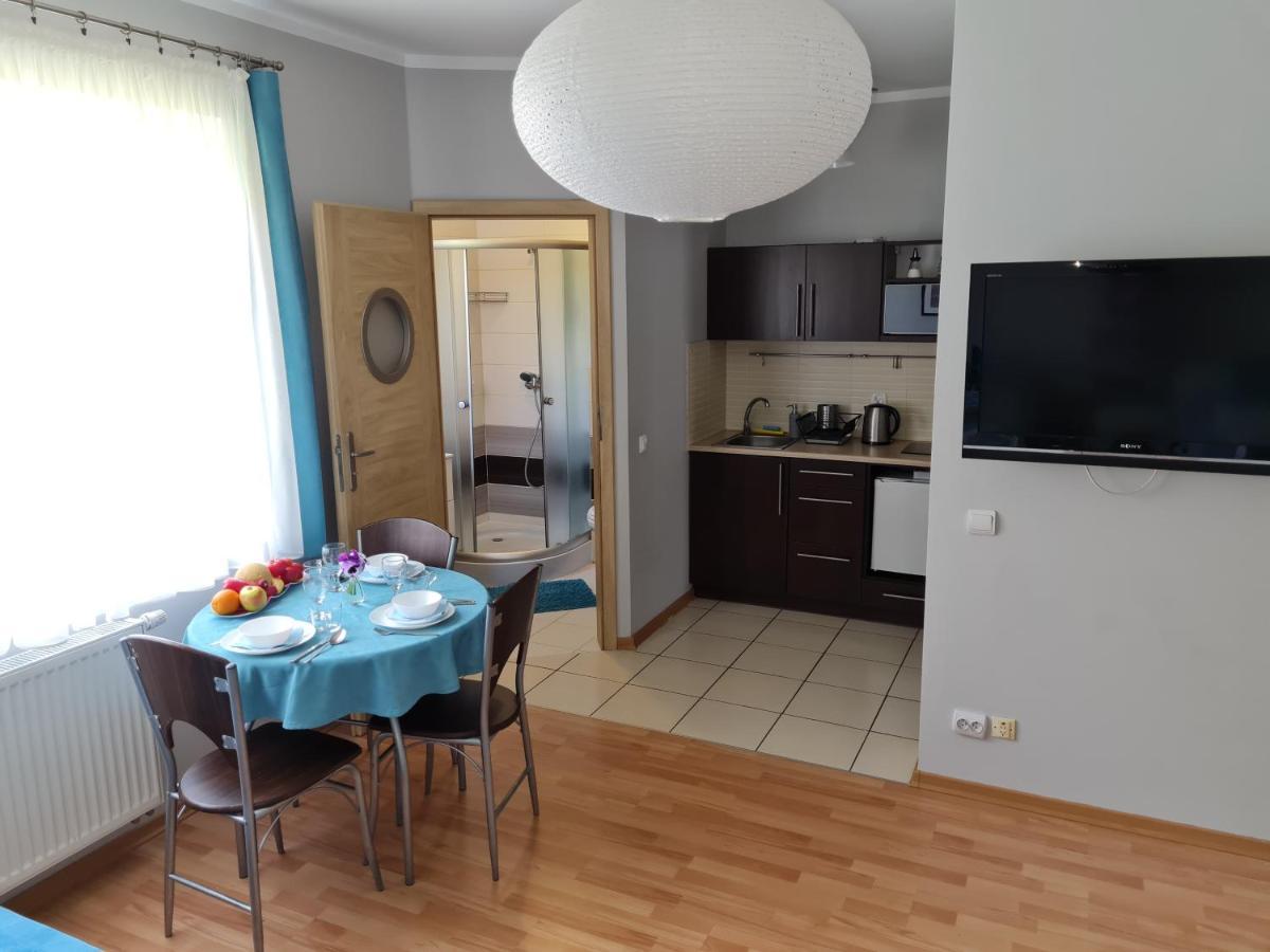Bela - Pokoje Z Aneksami I Apartamenty Kołobrzeg Eksteriør billede