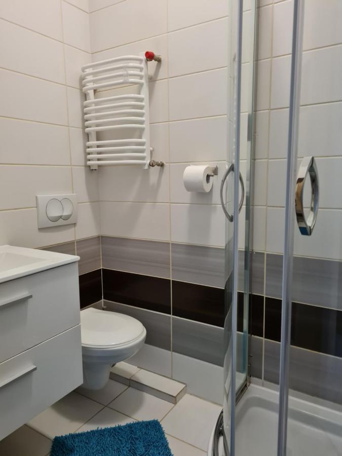 Bela - Pokoje Z Aneksami I Apartamenty Kołobrzeg Eksteriør billede